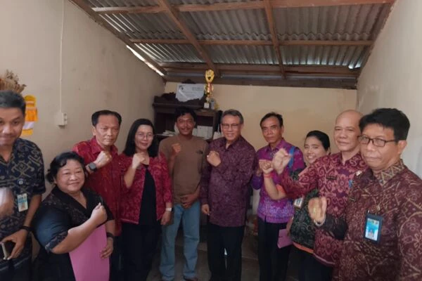 Inovator Jembrana 'RECONCRE STUDIO' mengikuti penilaian tahap III Bali Swacitta Nugraha 2026