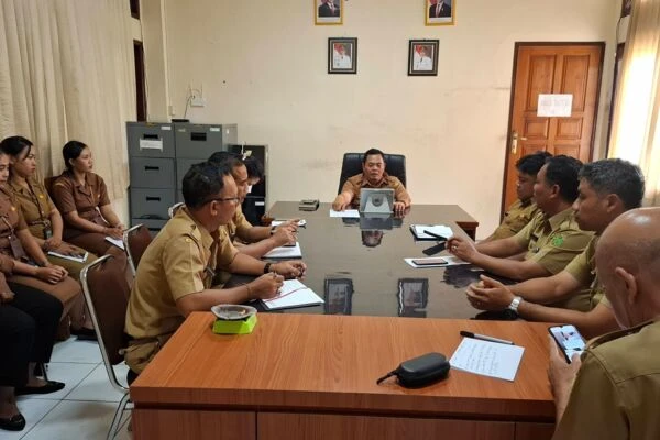 Kepala BRIDA Jembrana Gelar Rapat Perdana Usai Pelantikan