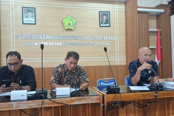 Kajian Pemanfaatan Tanah Timbul di Kabupaten Jembrana